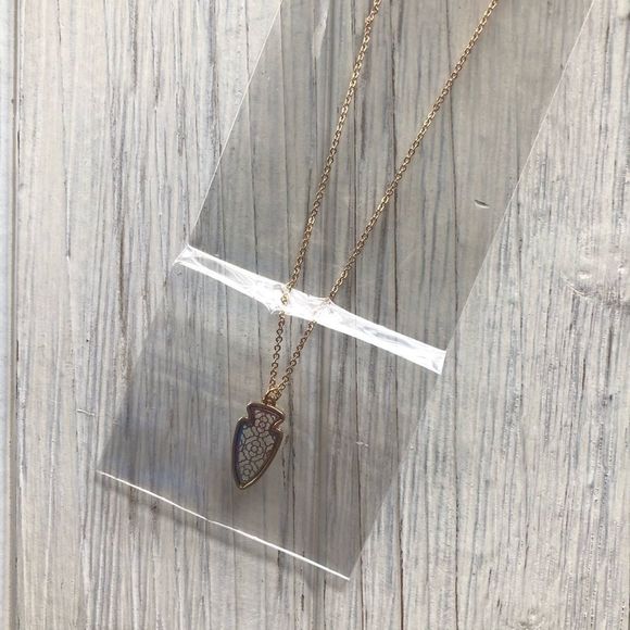 Wild Arrow Laser Cut Necklace Stud Earrings - Picture 2 of 6